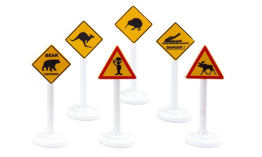 panneaux de signalisation internationaux