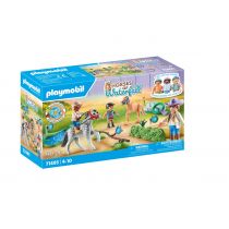 Playmobil Horses 71495 - Cavaliers avec poneys et saut d'obstacle